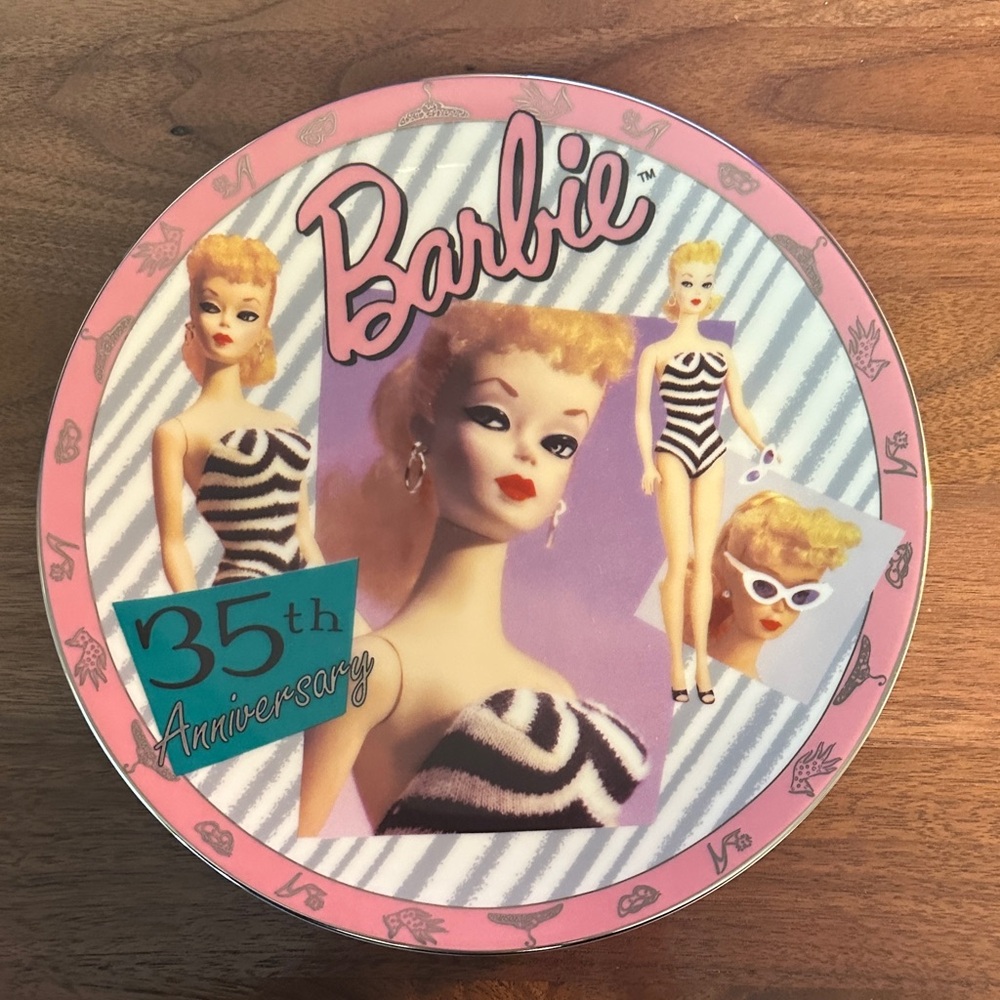 Barbie 35th Anniversary Pink and Black Party Plate